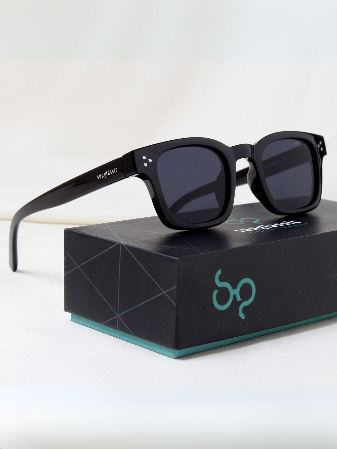 SUNGLASSIC Unisex Wayfarer Sunglasses with UV Protected Lens