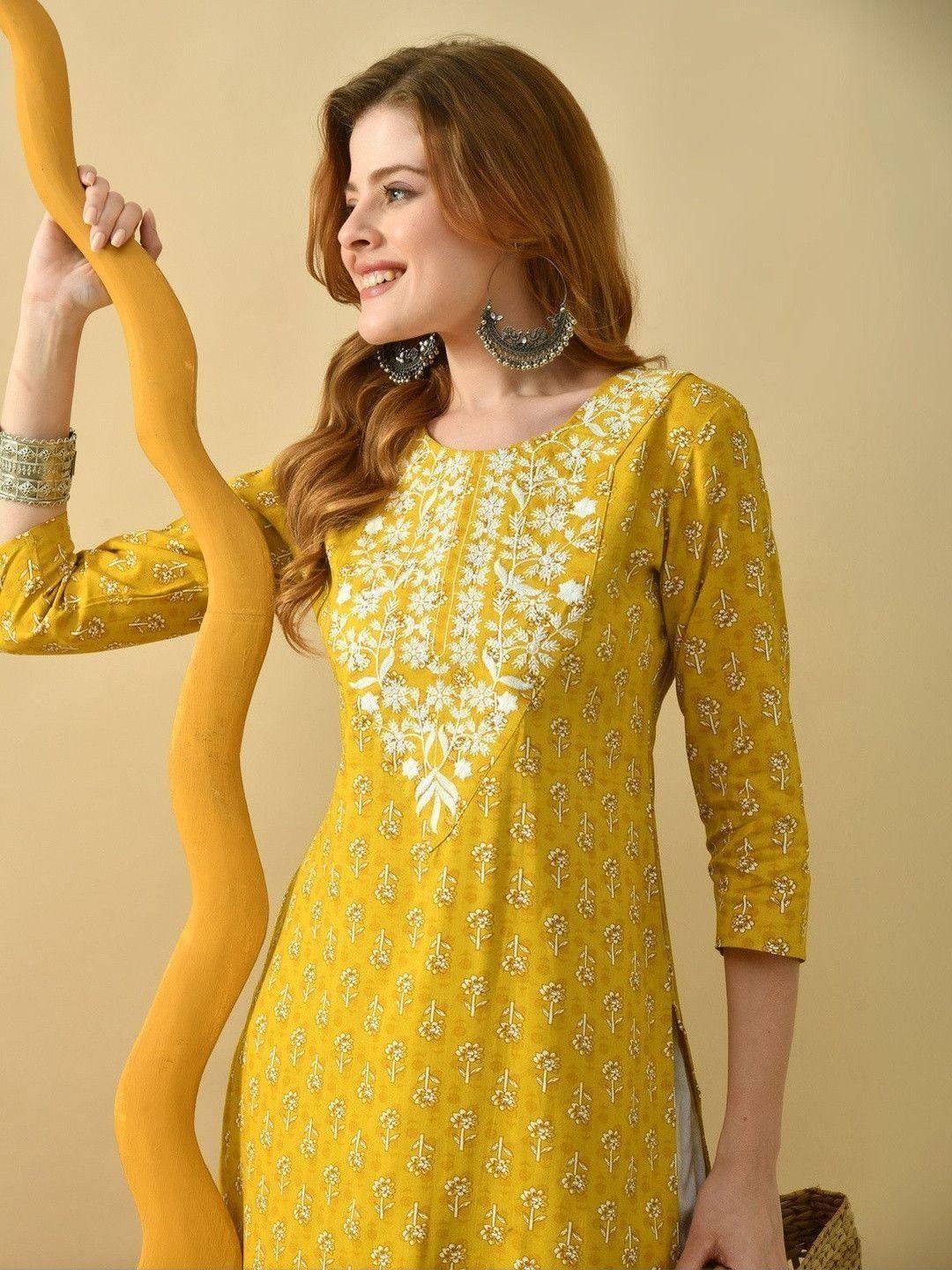 PHYSIL Women Floral Embroidered Thread Work Floral Kurta