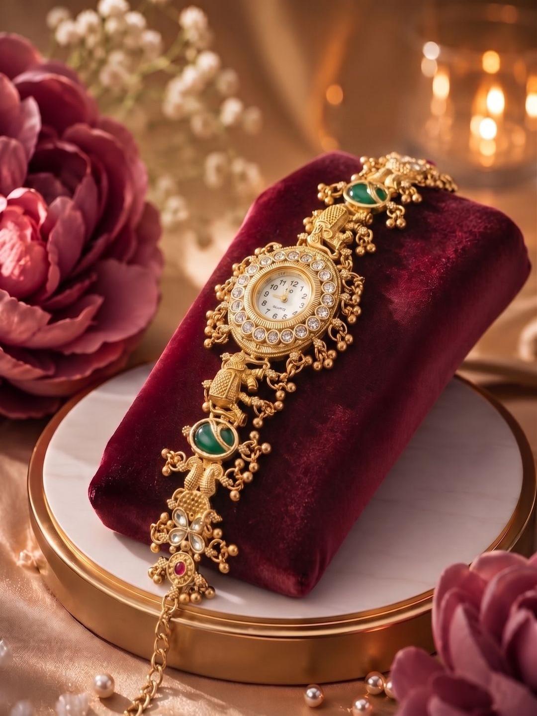 Nui Women Antique Gold-Plated Bangle-Style Bracelet