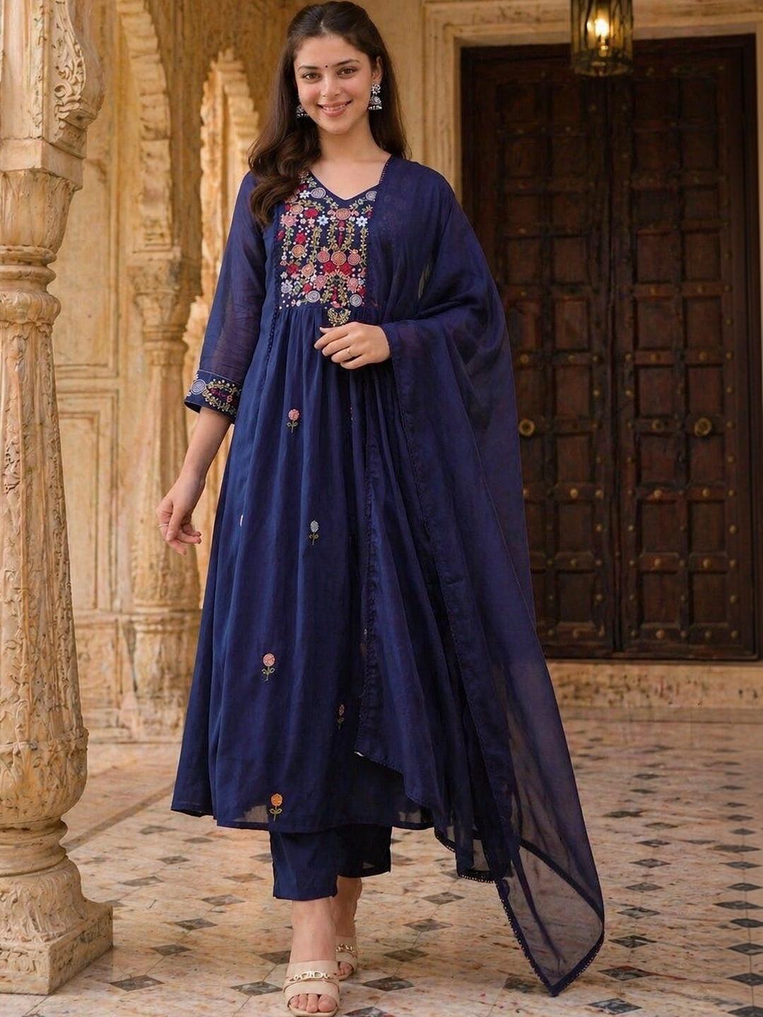 KALINI Women Ethnic Motifs Embroidered Empire Thread Work Kurta with Trousers & With Dupatta