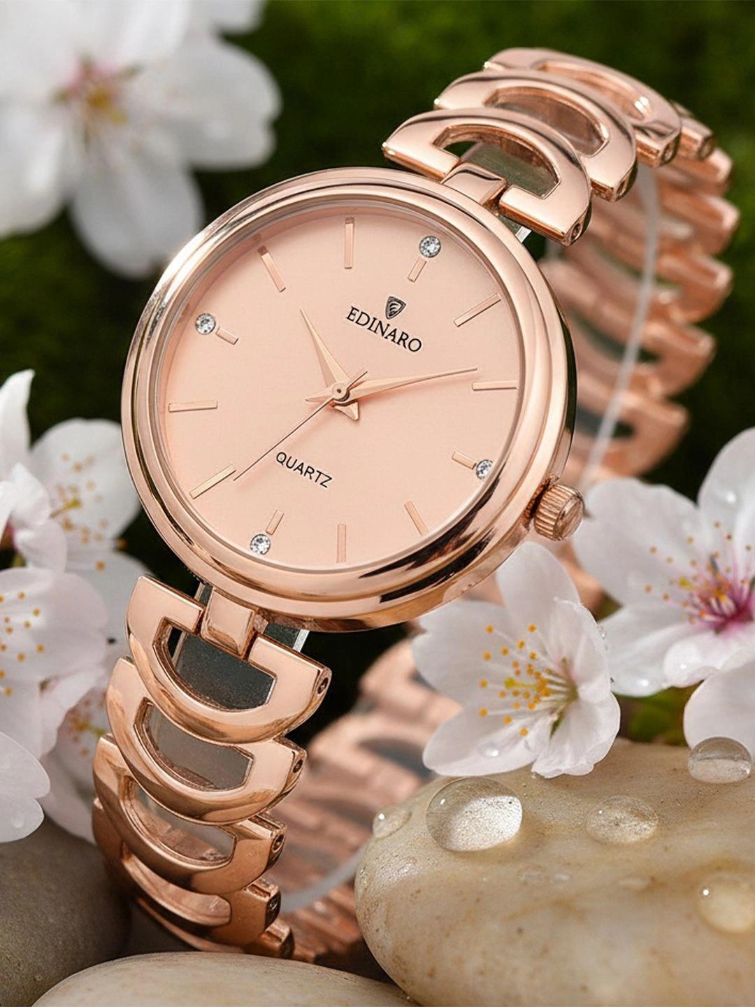 EDINARO Girls Dial & Stainless Steel Bracelet Style Straps Analogue Watch ED-2097W