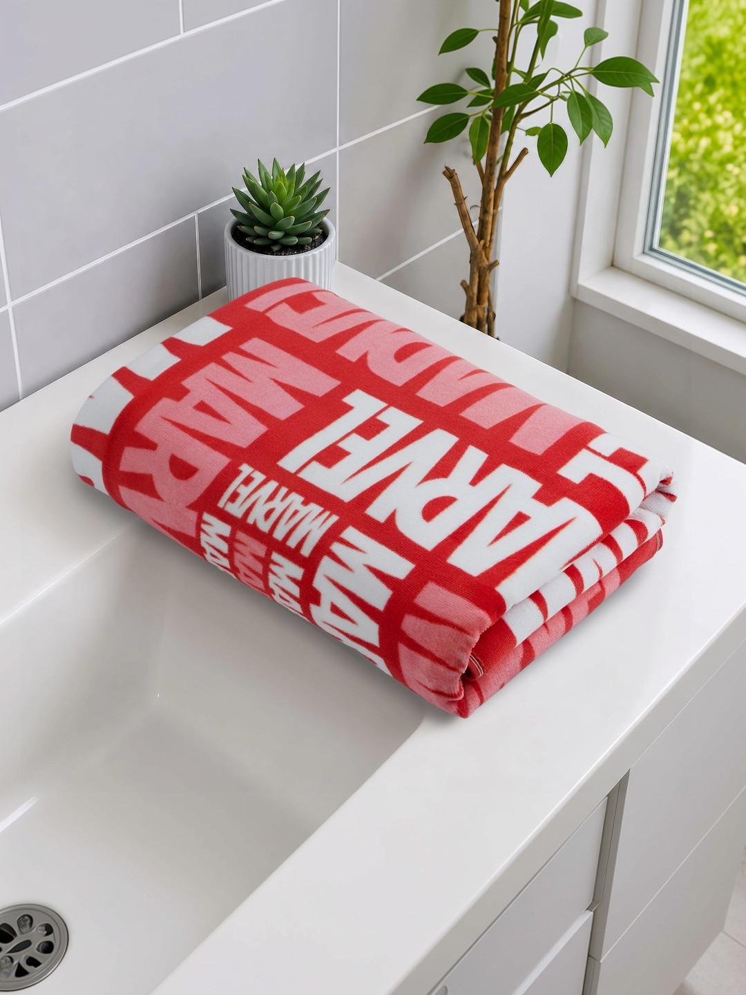 SPACES Red & White 1 Printed Cotton 450 GSM Bath Towel