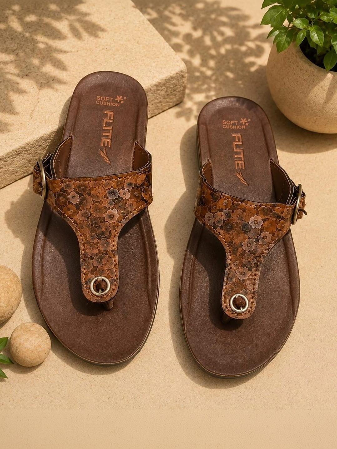 FLITE Women Printed Thong Flip-Flops