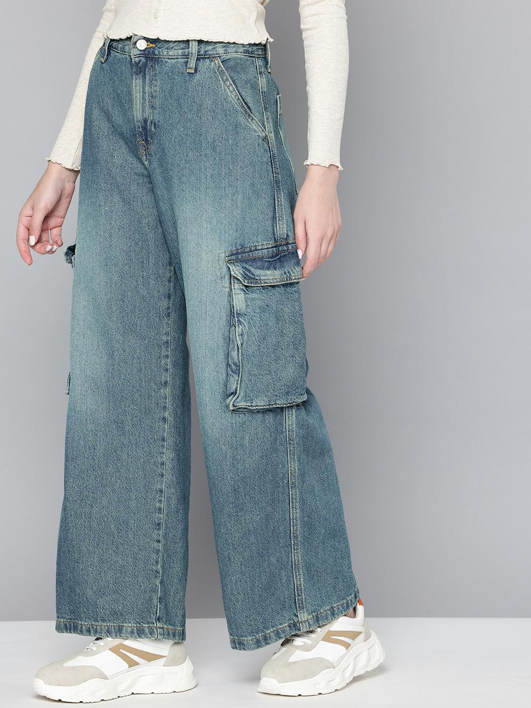 Levis Women Straight Loose Fit Mid-Rise Light Fade Pure Cotton Cargo Styles Jeans