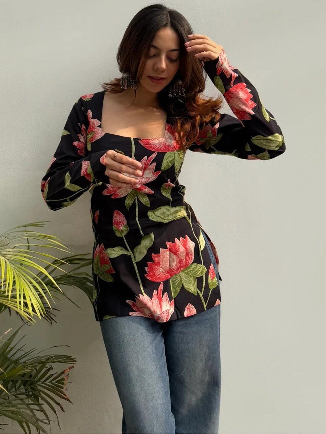 SAANVRA Kurti
