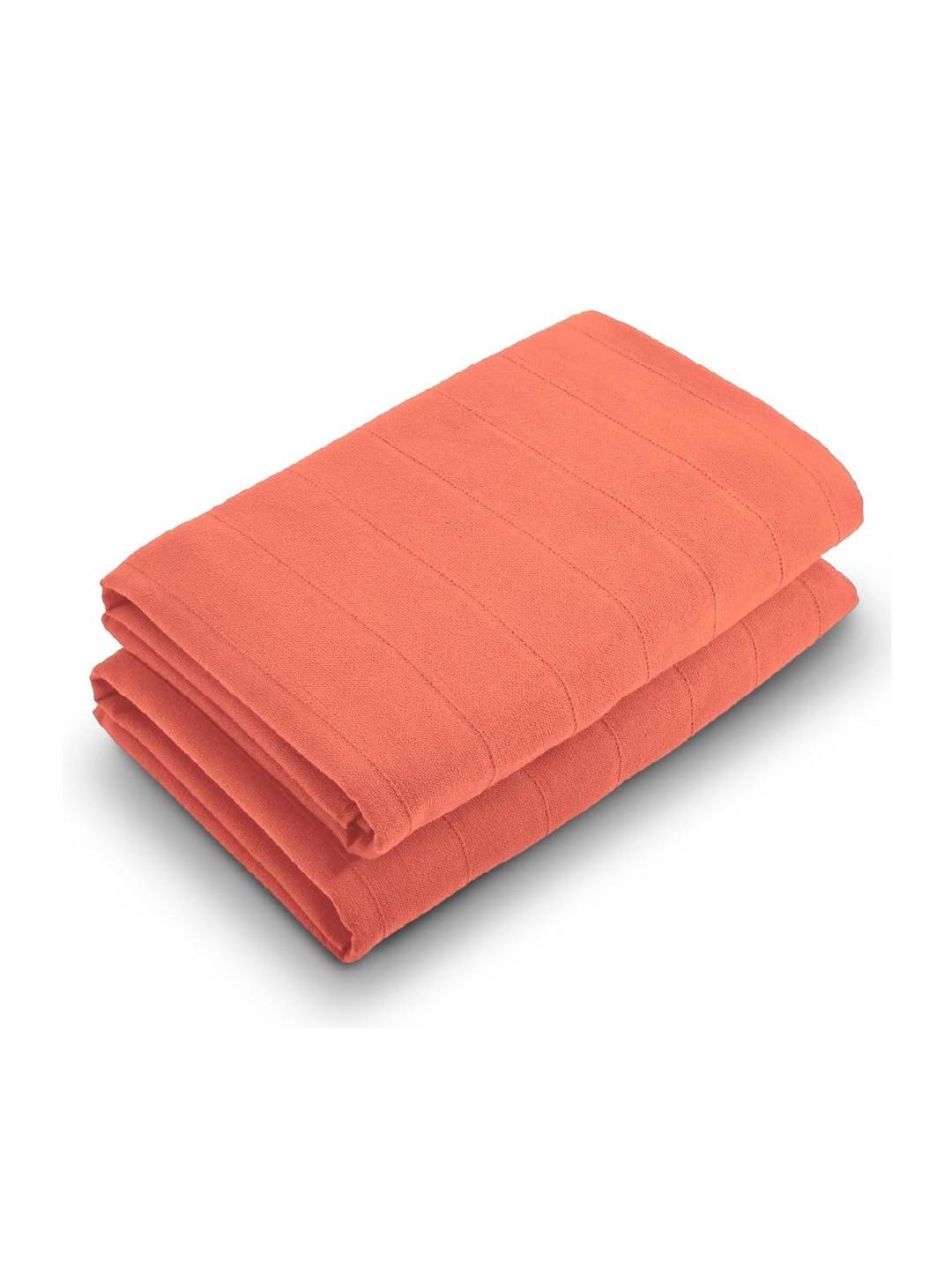SPACES Red 2 Cotton 250 GSM Bath Towel