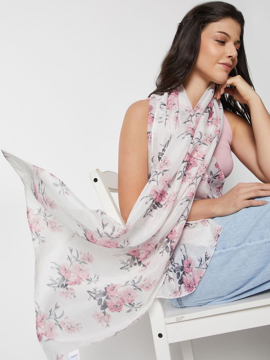 max Women Scarf