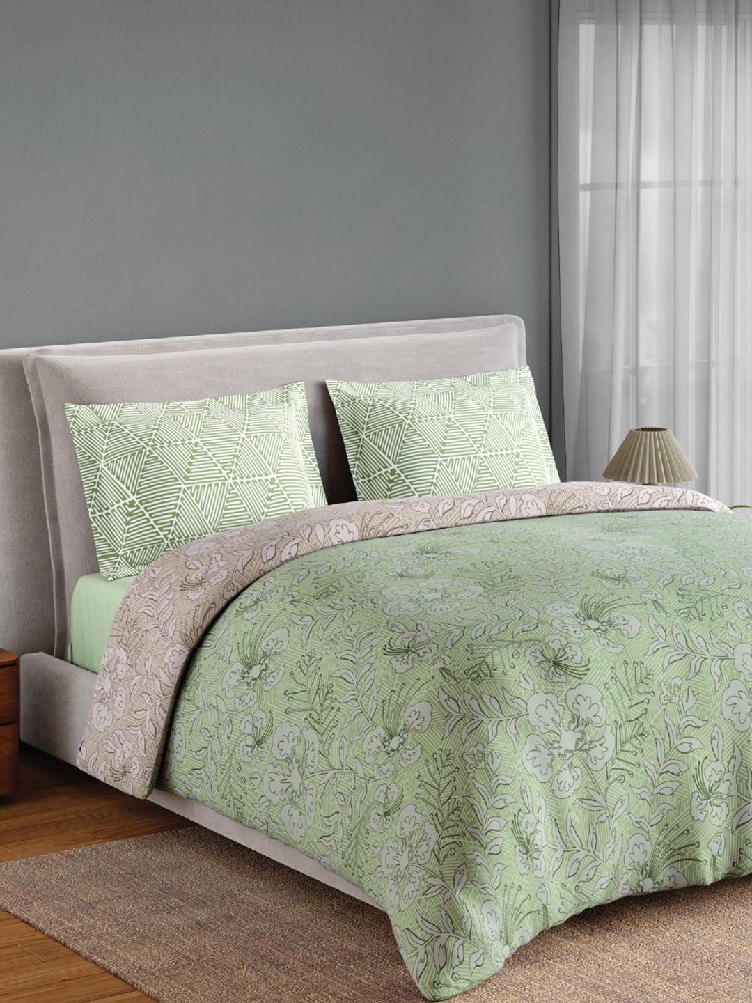 SPACES Green Floral 144 TC Queen Bedsheet with 2 Pillow Covers