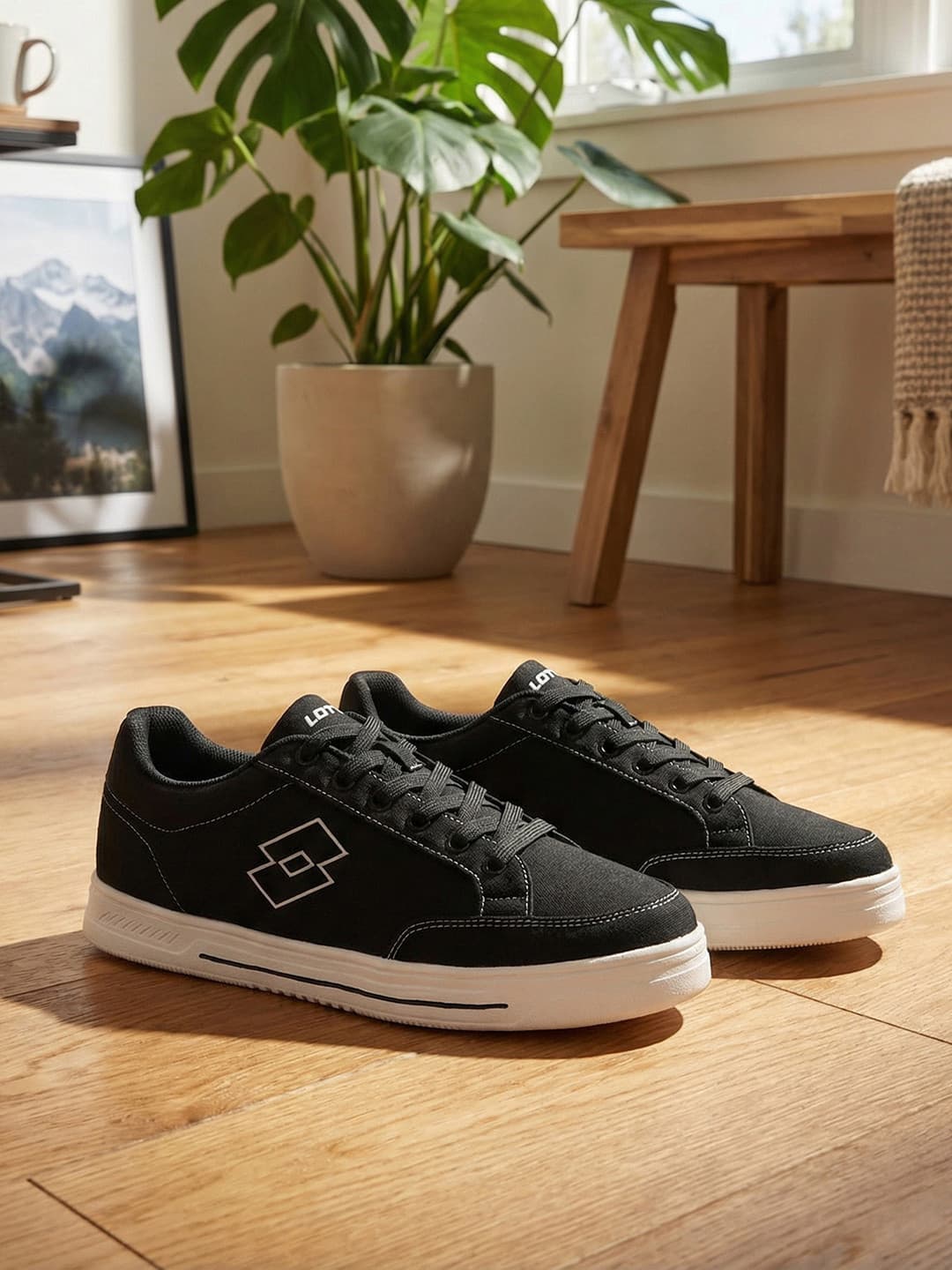 Lotto Men Strada Vele Black Sneakers