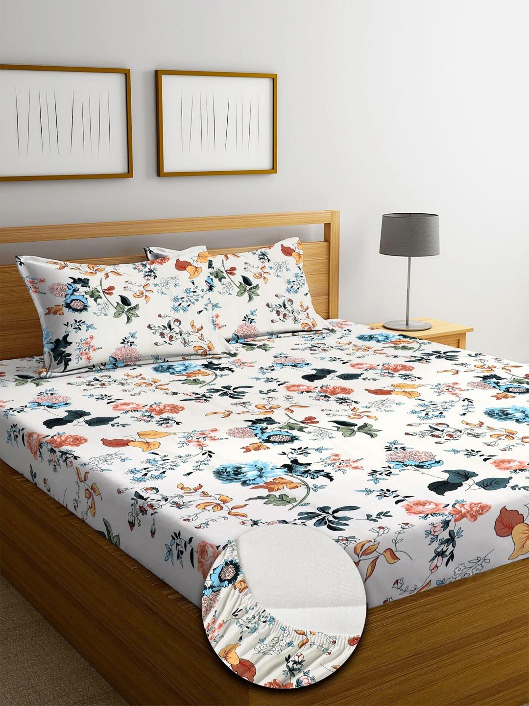 yutera Off White Floral 210 TC Bedsheet with 2 Pillow Covers