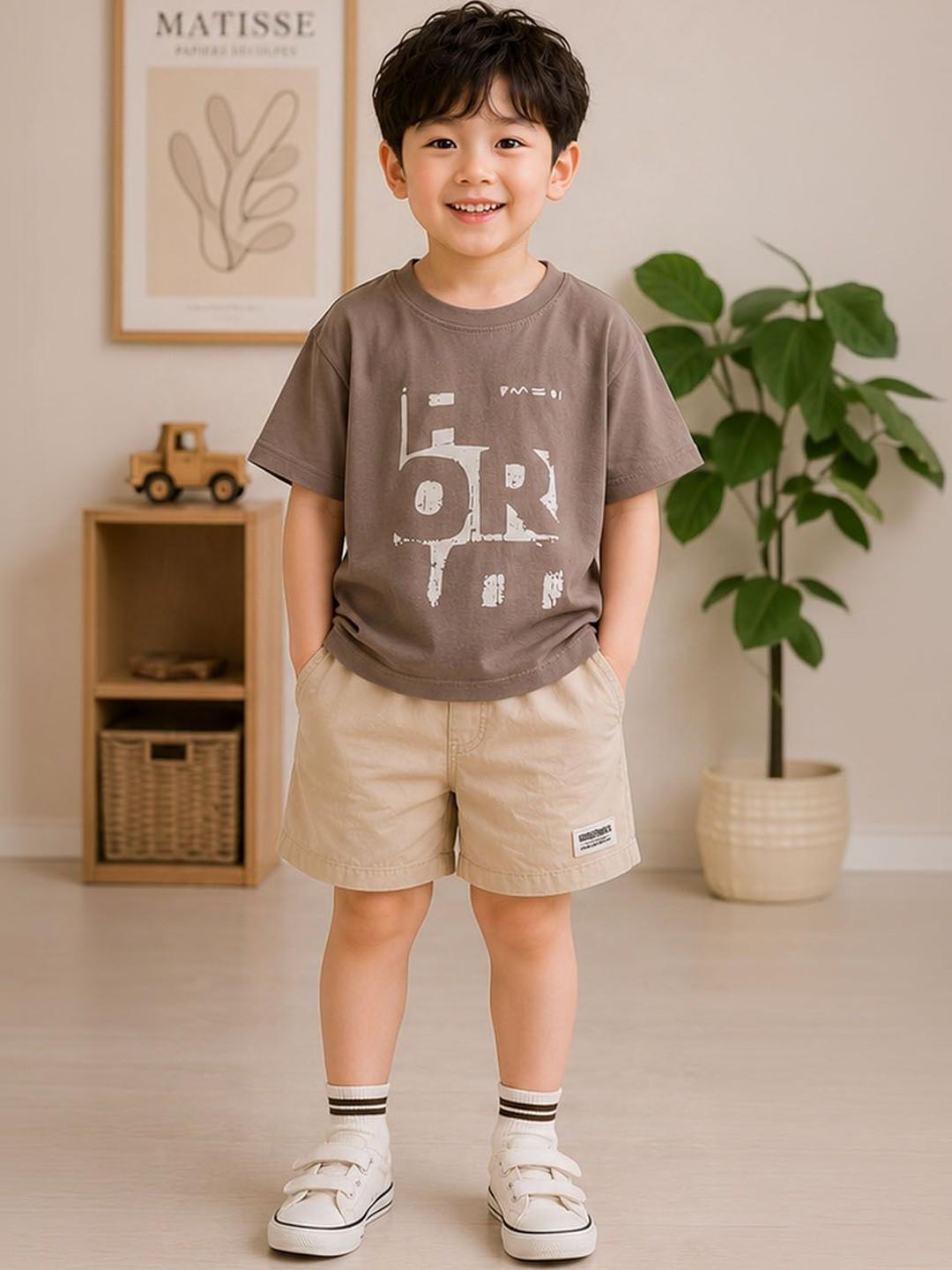 YK Boys Typography Printed T-shirt