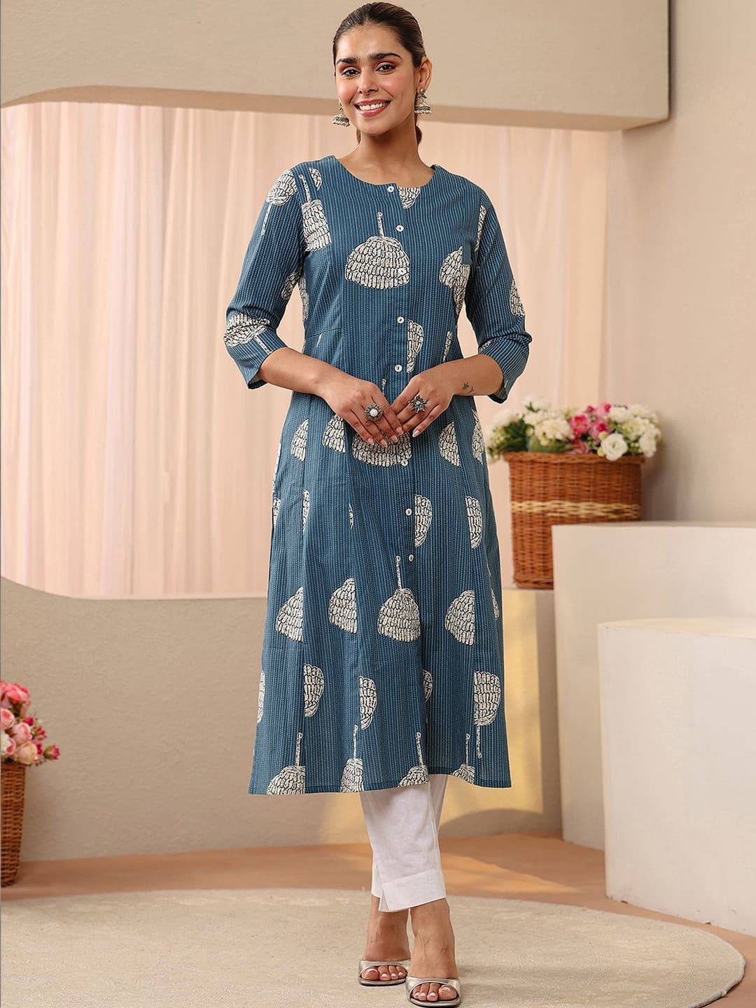 Libas Women Ethnic Motifs Printed Indie Prints Kurta
