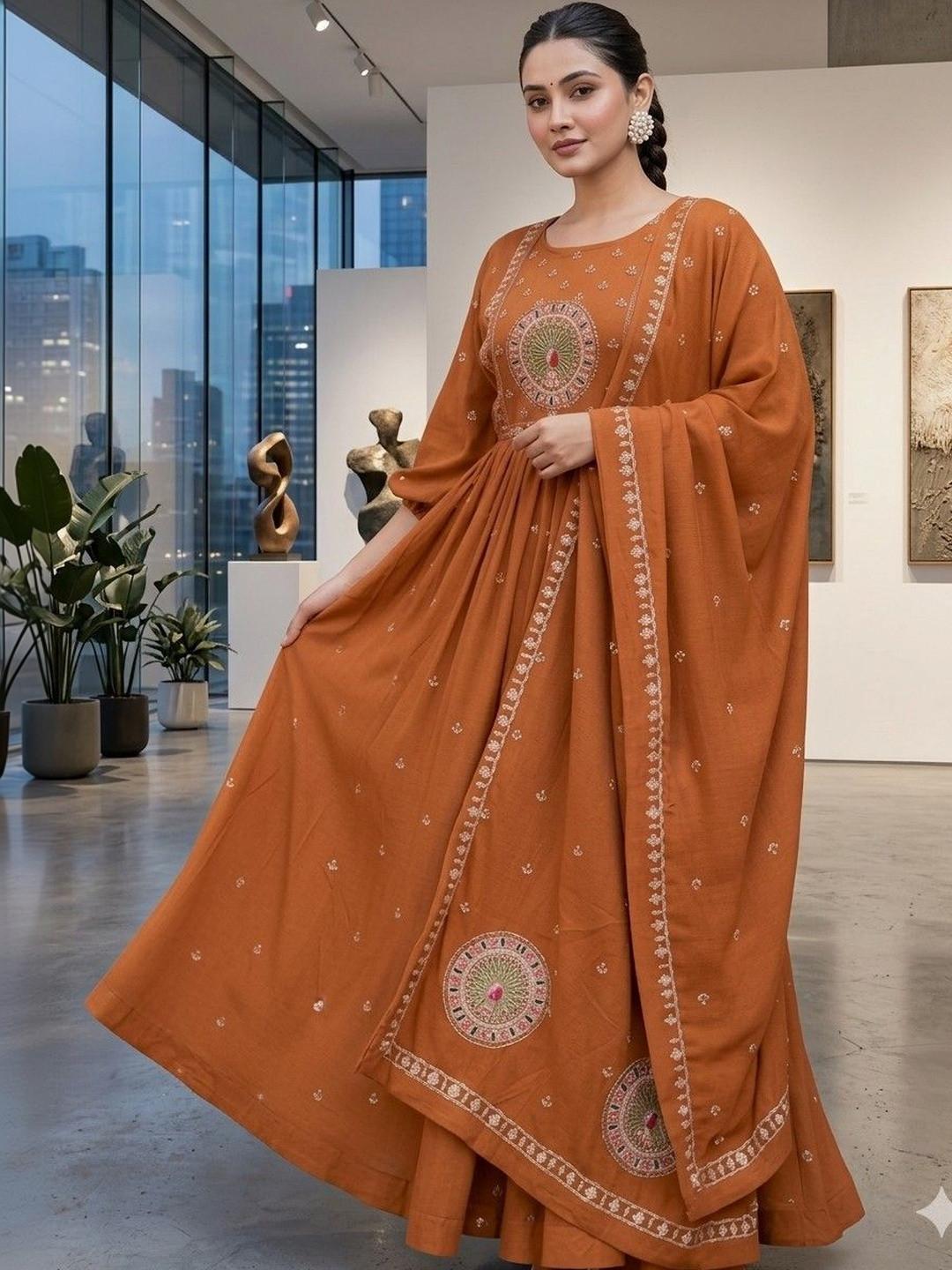 BAESD Women Floral Printed Layered Kurta with Palazzos & With Dupatta