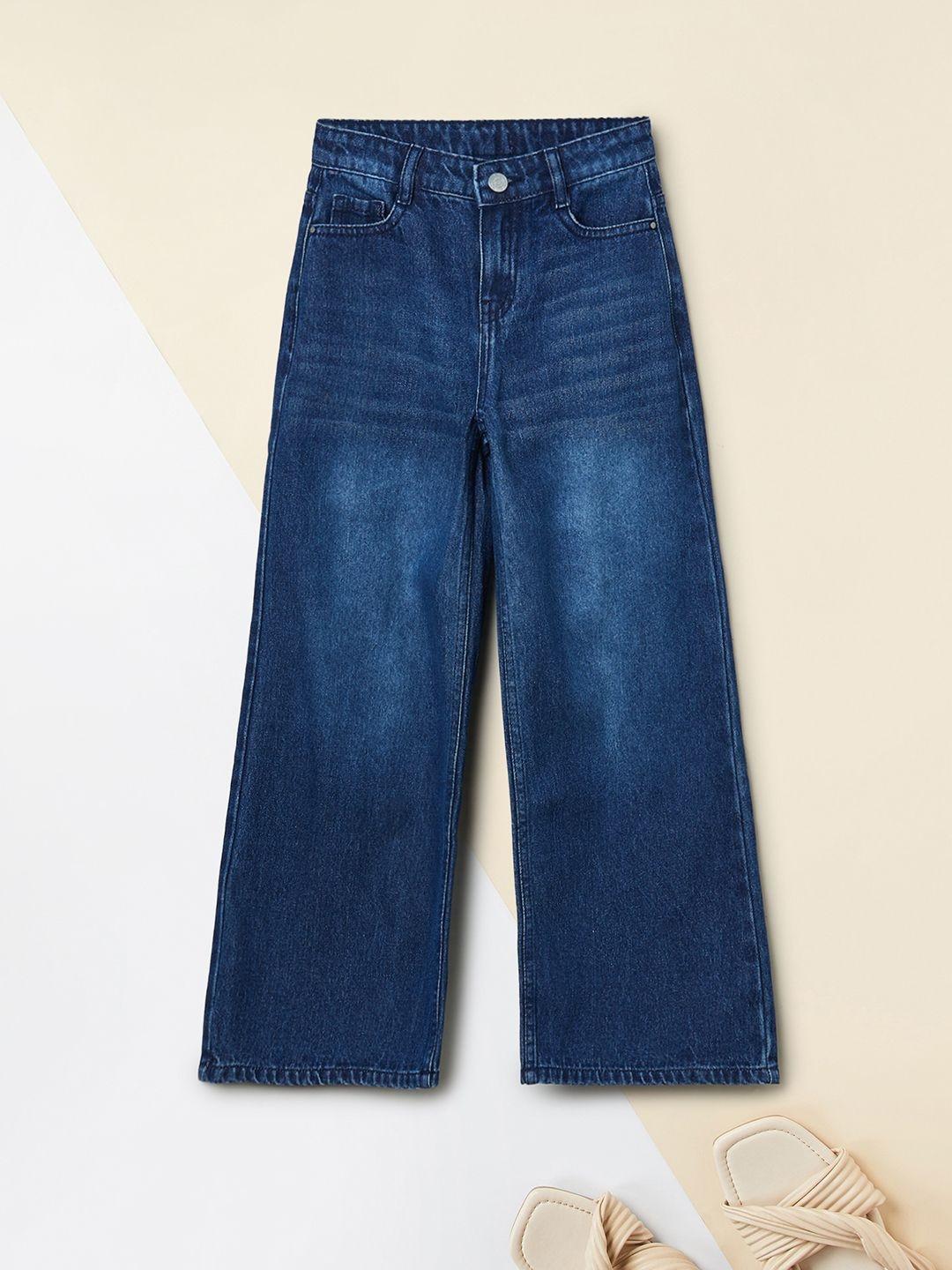 max Girls Regular Fit Mid-Rise Low Distress Stretchable Jeans