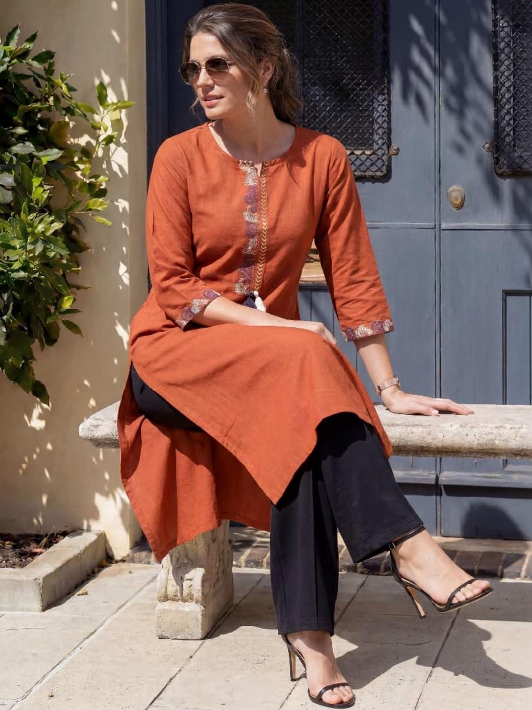 Anouk Women Ethnic Motifs Embroidered Thread Work Kurta