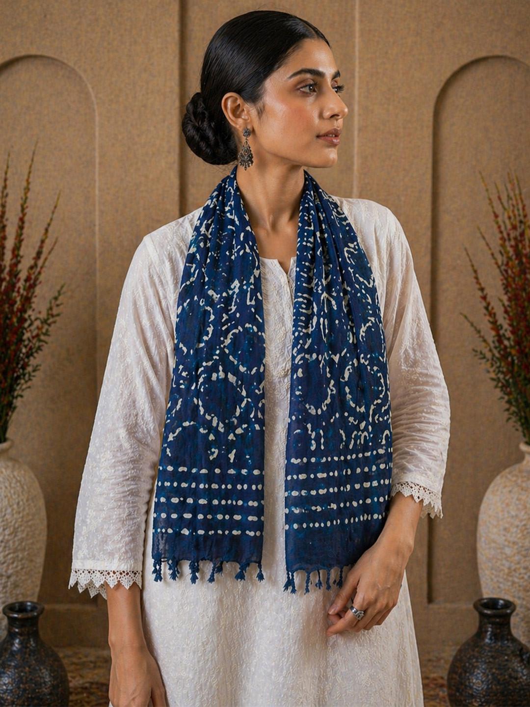 Ravaiyaa Women Printed Scarf