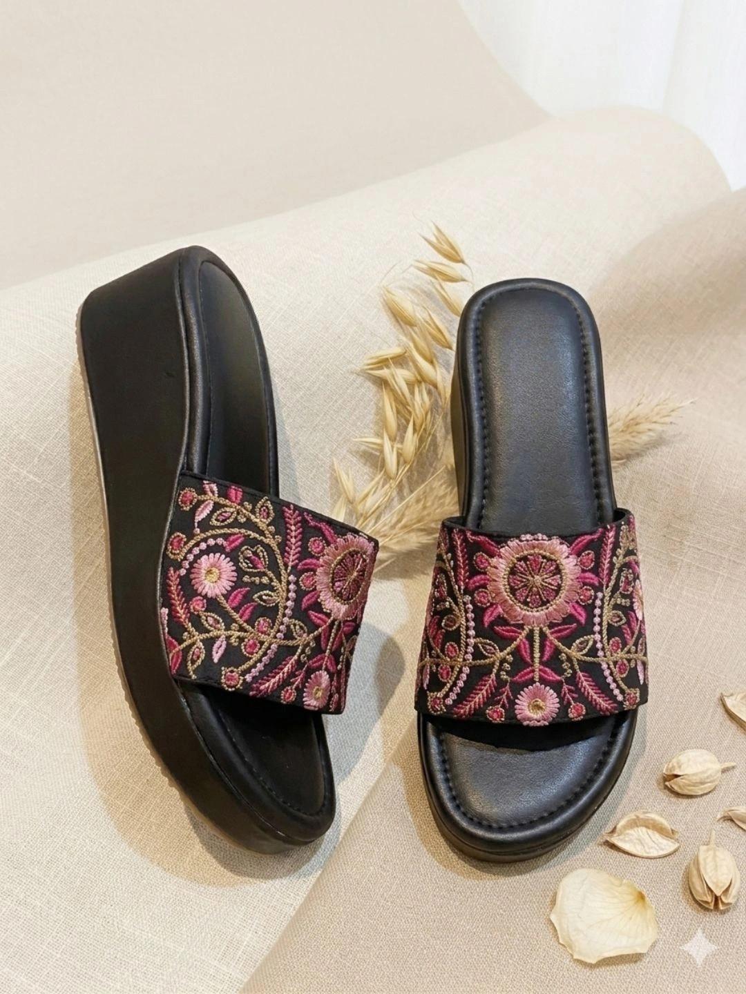 Anouk Ethnic Wedge Sandals