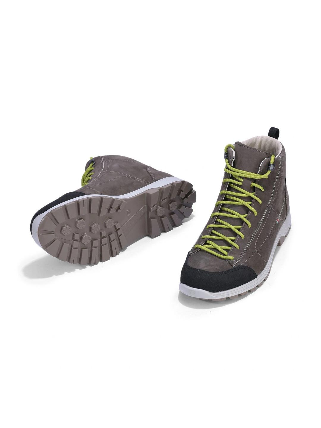 Woods Men Leather Trekking Shoes