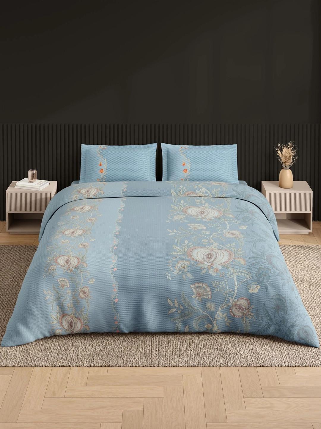SPACES Turquoise Blue Graphic Bedsheet with 2 Pillow Covers