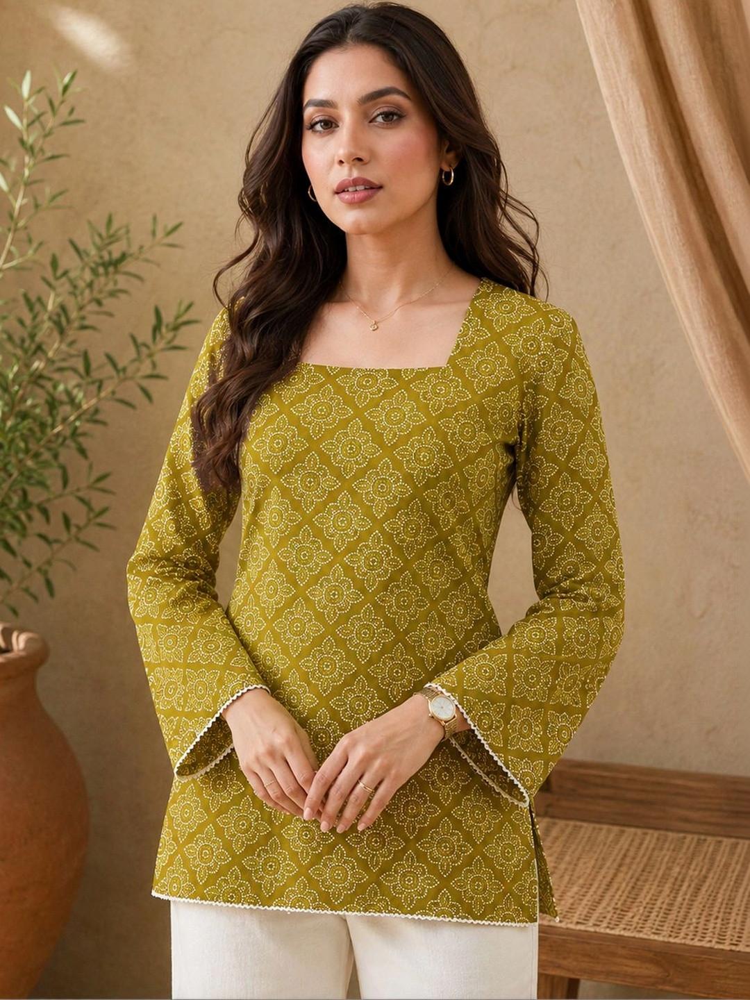 Sangria Ethnic Motifs Printed Square Neck Flared Sleeves Pure Cotton Kurti