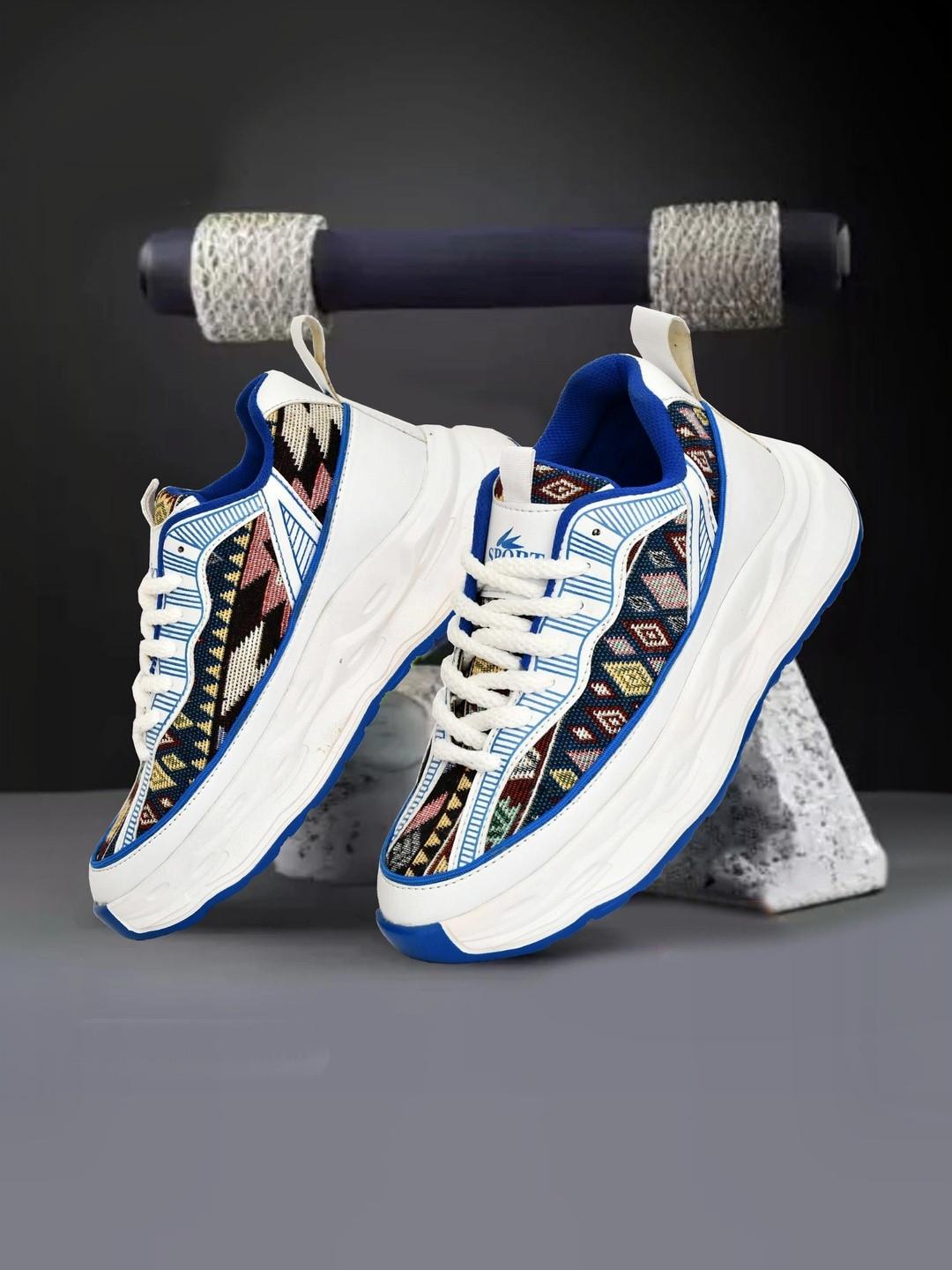 Mast & Harbour Men Training or Gym Non-Marking Shoes