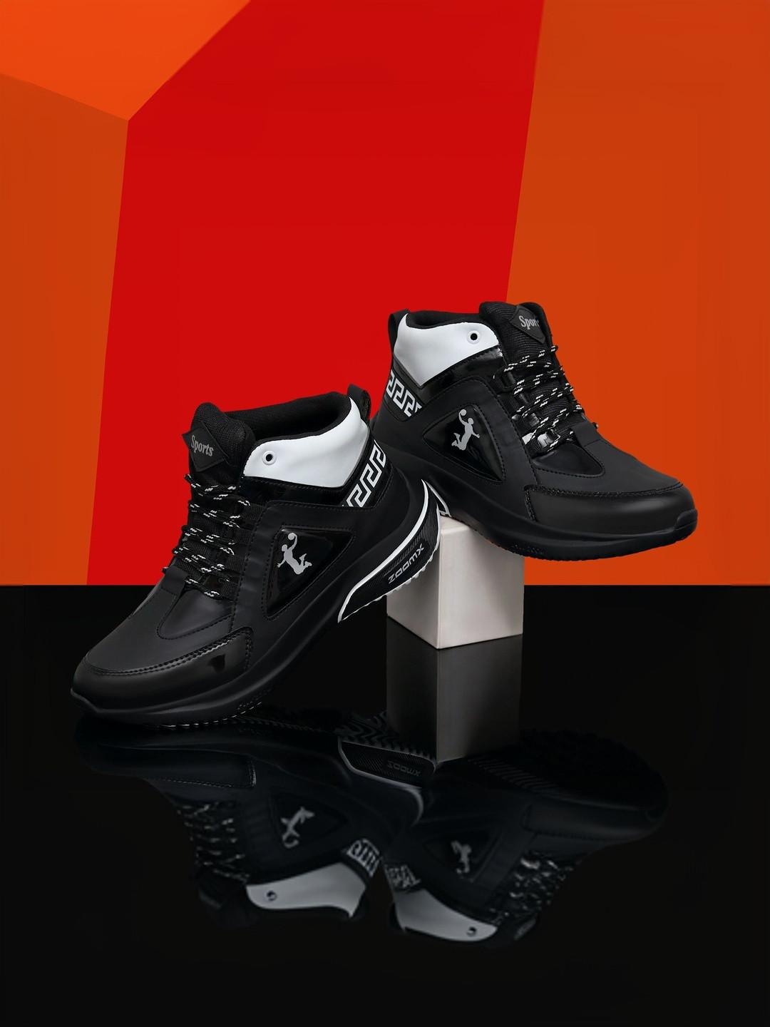 Mast & Harbour Men Basketball Non-Marking Shoes