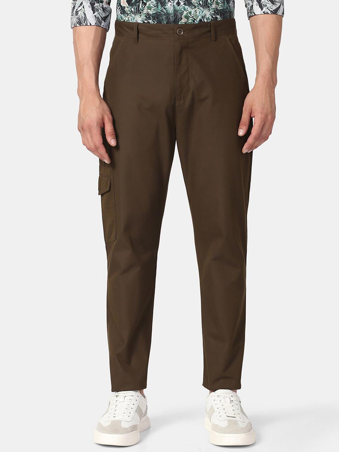 Blackberrys Men Relaxed Slim Fit Wrinkle Free Trousers