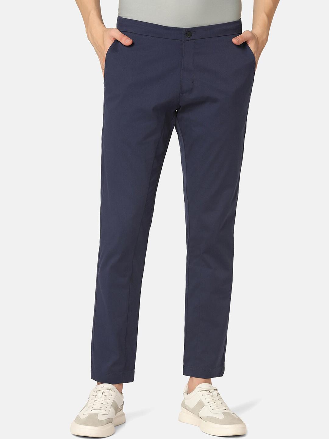 Blackberrys Men Skinny Fit Low-Rise Easy Wash Chinos Trousers