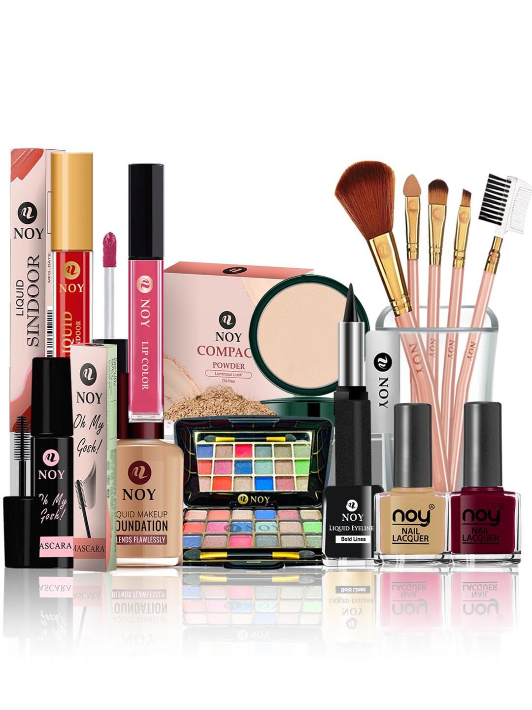 NOY Set Of 15 Makeup Gift Set