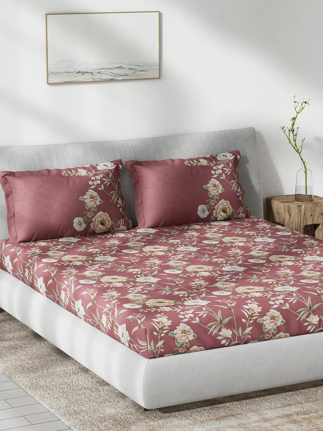DDecor Red & White Floral Cotton 140 TC Queen Bedsheet With 2 Pillow Covers