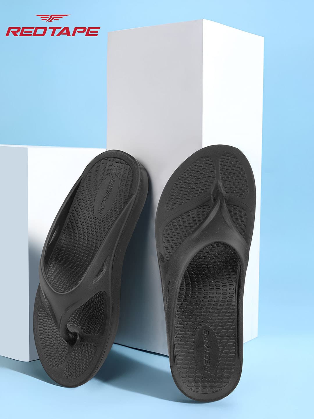 Red Tape Men Lightweight Rubber Thong Flip-Flops