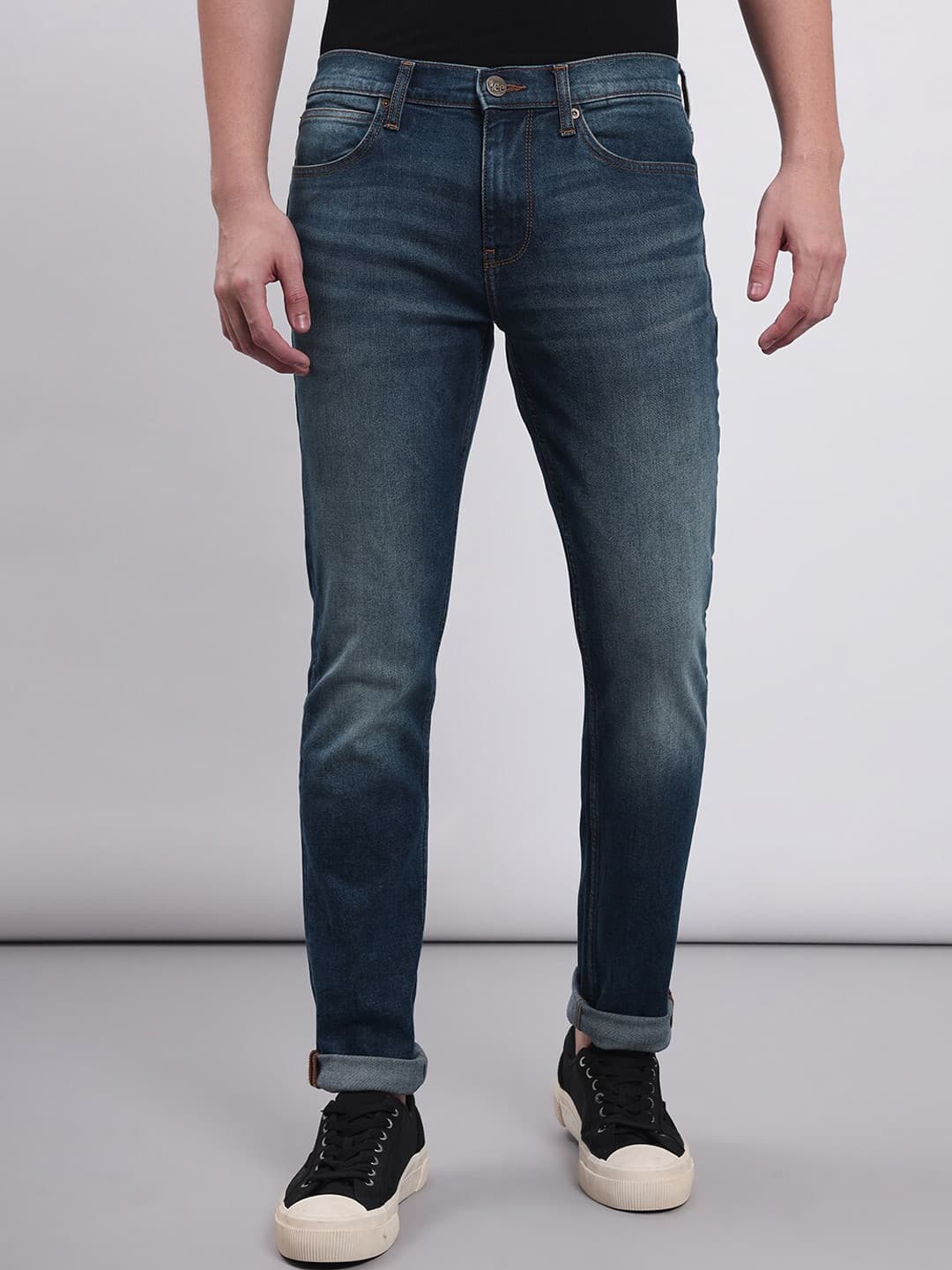 Lee Men Slim Fit Clean Look Heavy Fade Stretchable Jeans