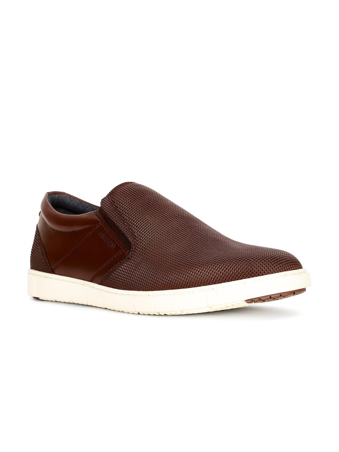 Bata Men Round Toe Slip-On Loafers
