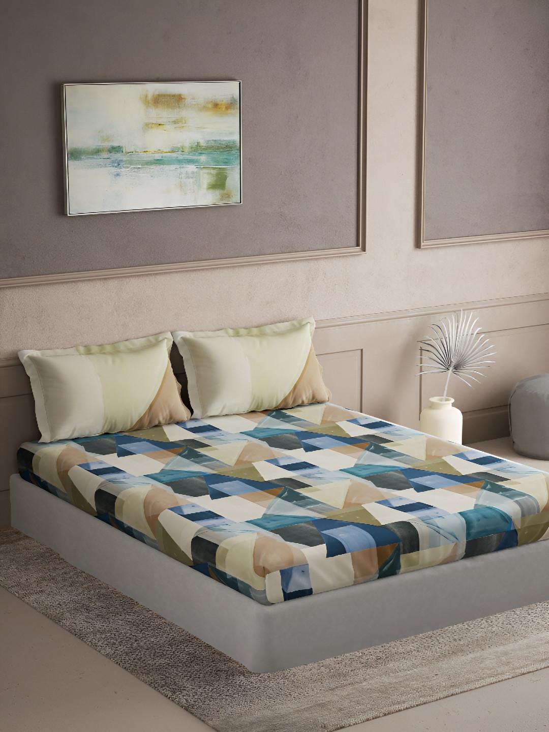 DDecor Blue & Green Geometric Cotton 144 TC Queen Bedsheet with 2 Pillow Covers