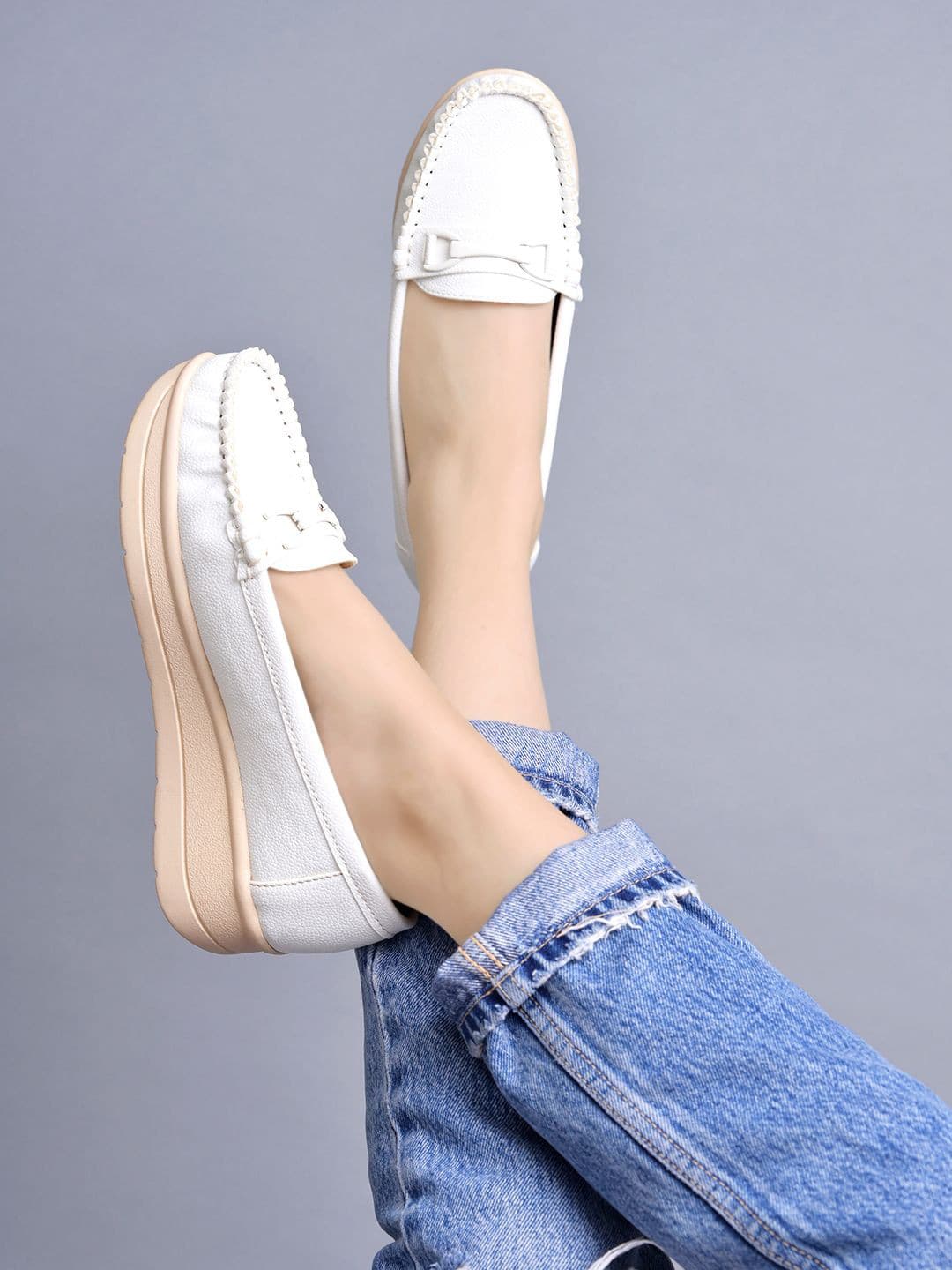 Shoetopia Women Slip-On Round Toe Loafers