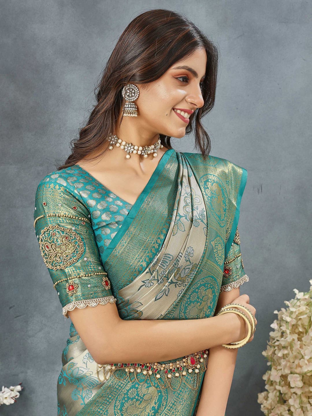 Tankori Floral Woven Design Dharmavaram Saree