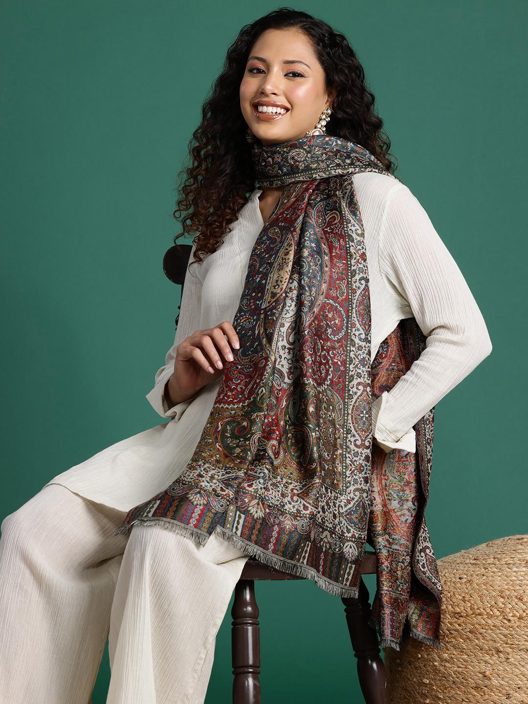 Sangria Women Woven Design Stole