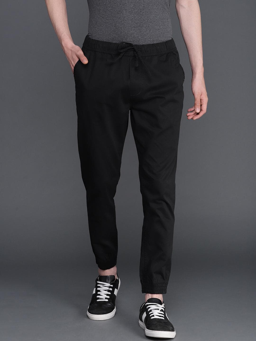 WROGN Men Black Regular Fit Solid Joggers