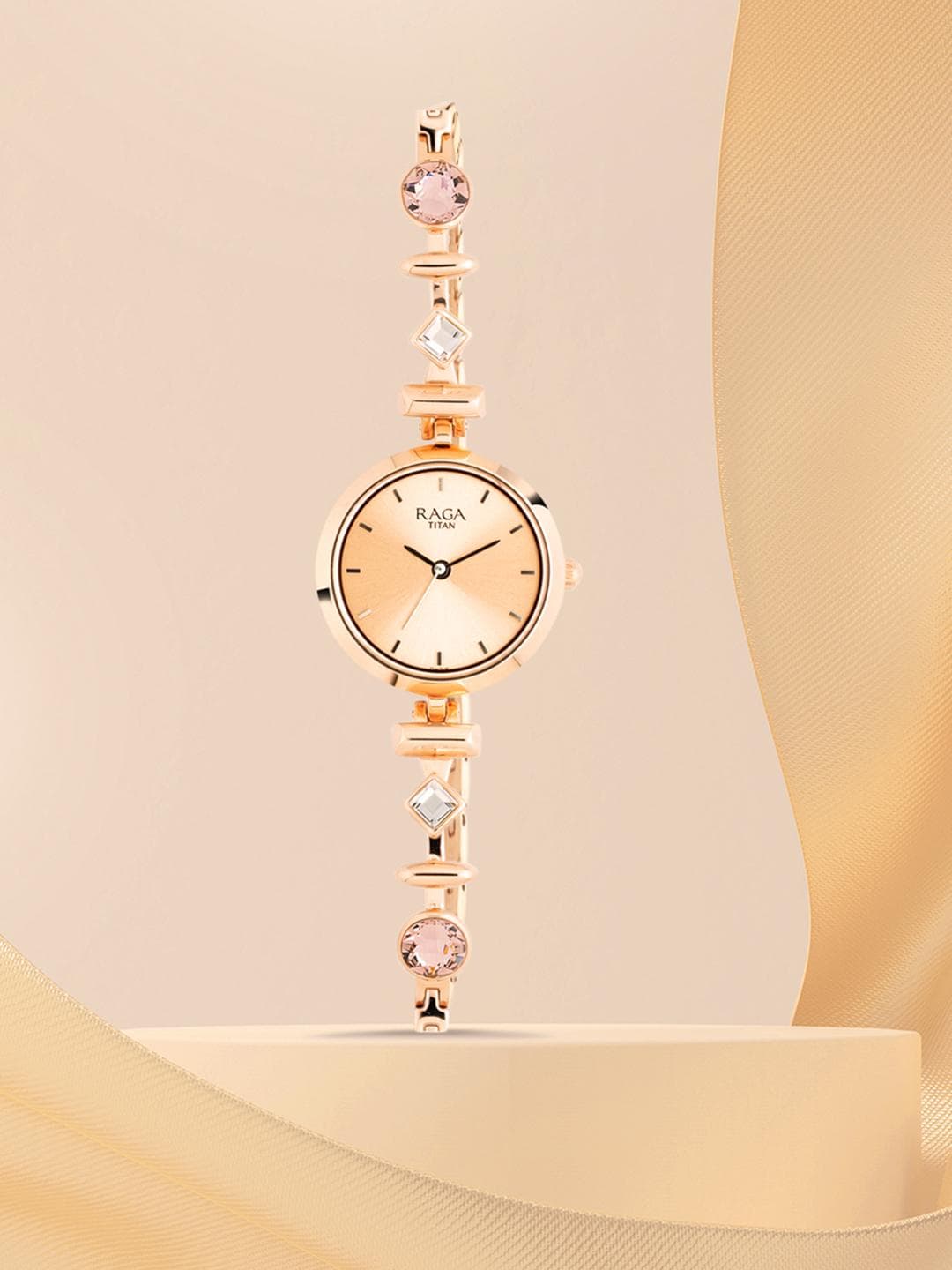 Titan Raga Facets Quartz Analog With Rose Gold Dial Watch For Women - Nt2606wm06
