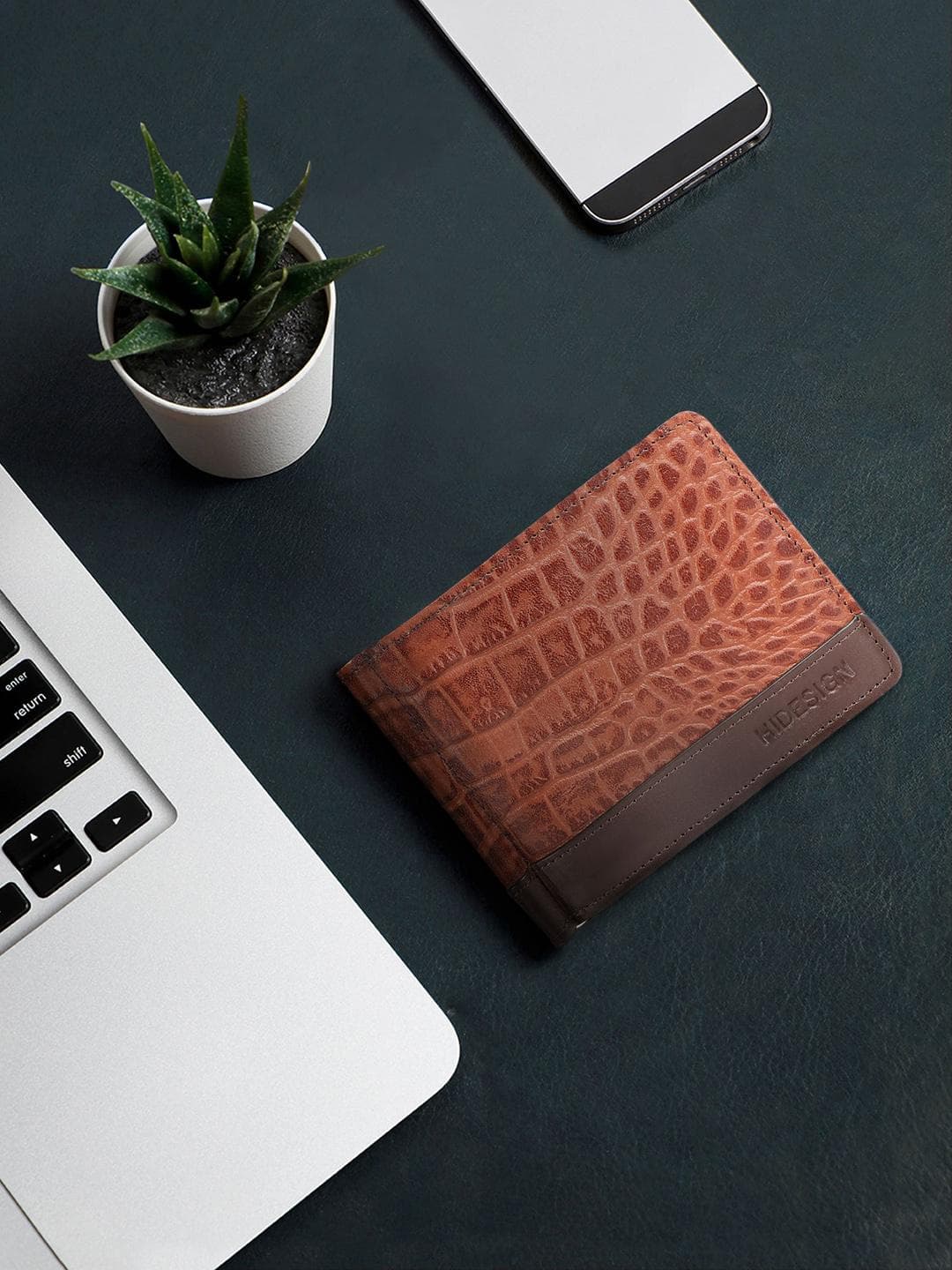 Hidesign Men Brown Leather Textured Money Clip