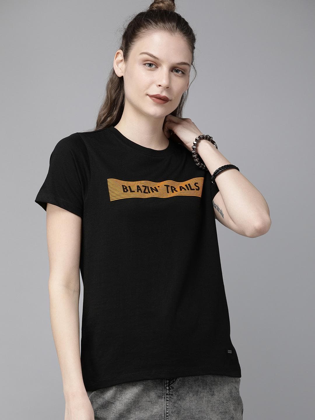 The Roadster Lifestyle Co Women Black Printed Round Neck T-shirt