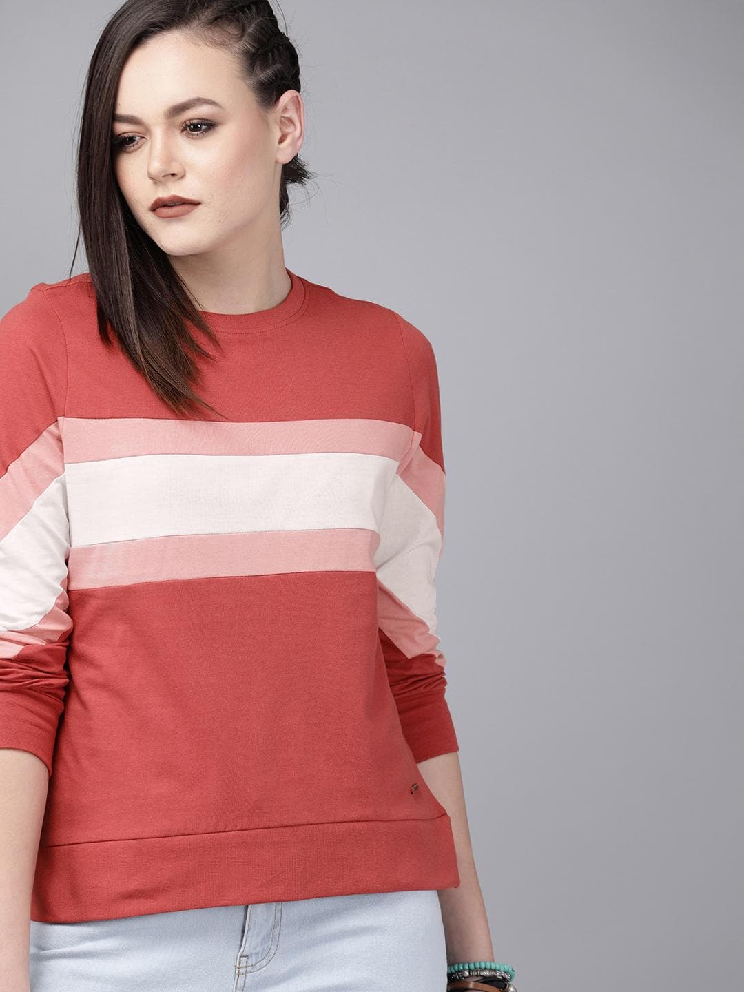 Roadster Women Coral Red White Colourblocked Round Neck T-shirt