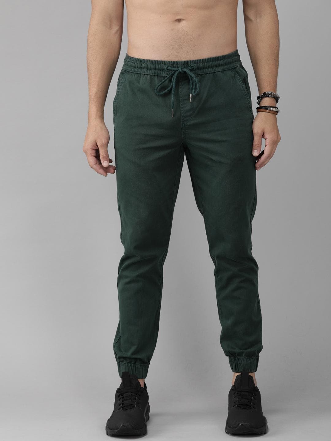 Roadster Men Green Regular Fit Solid Joggers
