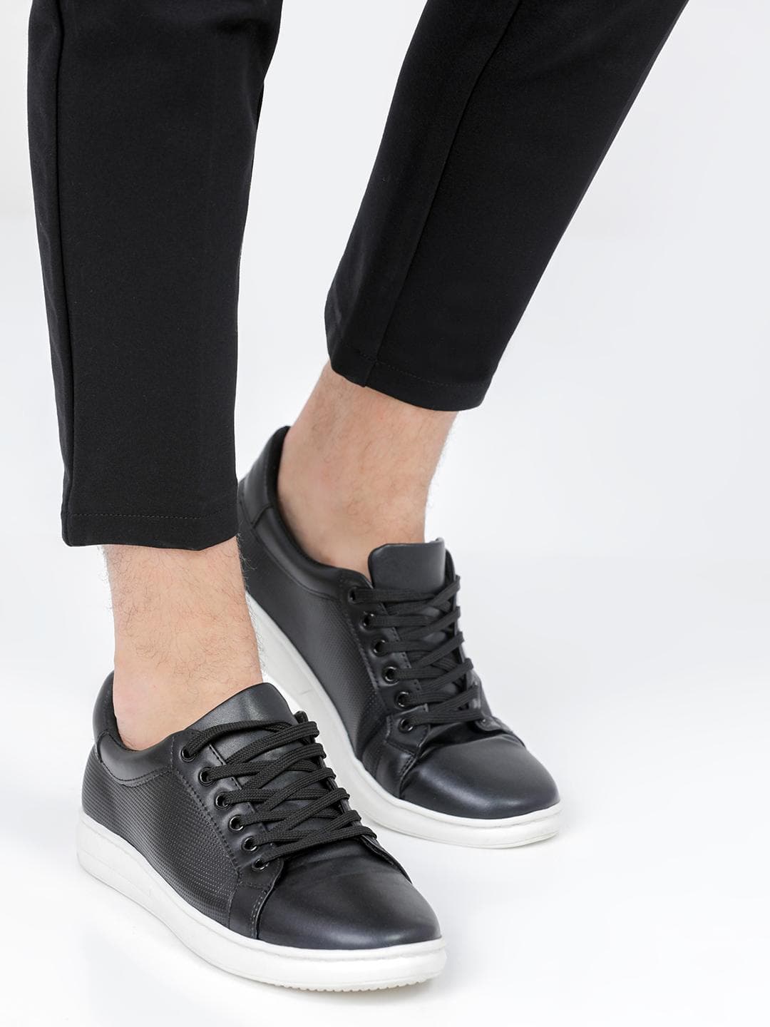 HIGHLANDER Men PU Lace-Up Sneakers
