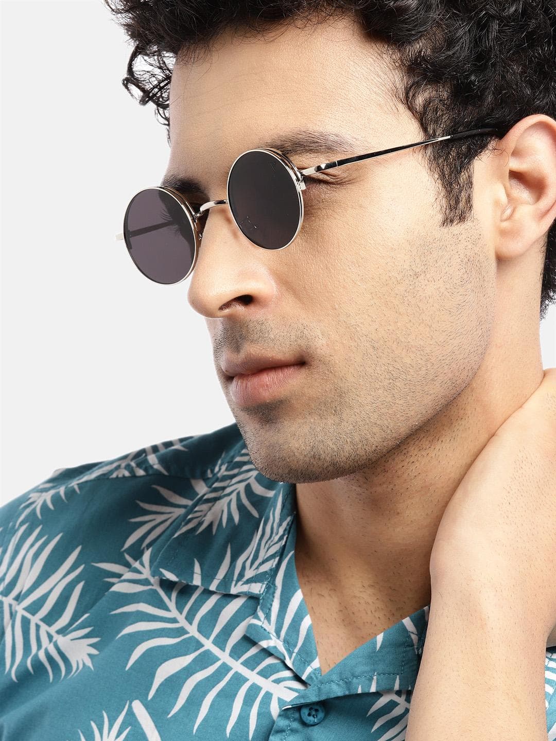 Buy Voyage Unisex UV Protected Lenses Round Sunglasses B80495MG3504 - - Accessories for Unisex