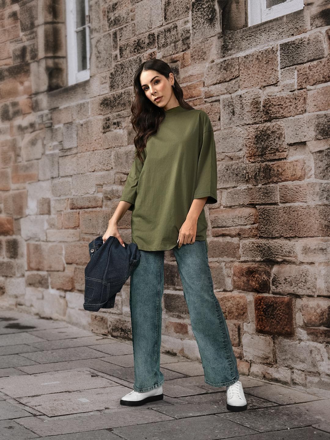 The Roadster Lifestyle Co Women Solid Cotton Round Neck Oversized Longline T-shirt