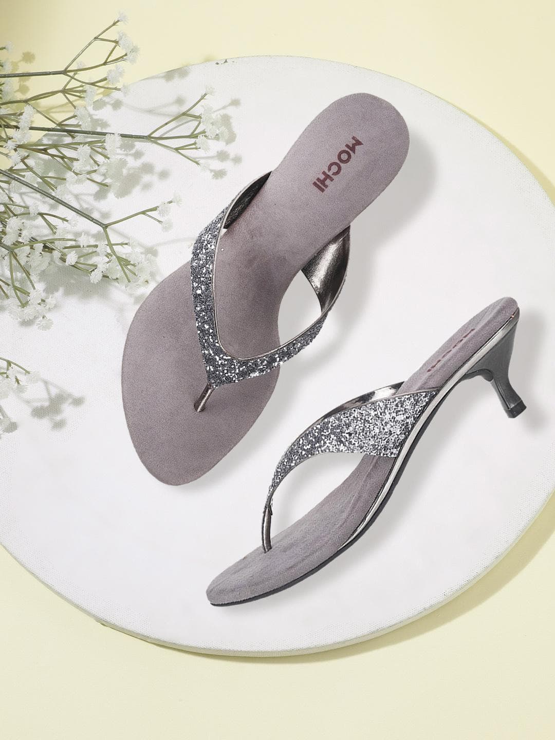 Mochi Women Grey Embellished T-Strap Kitten Heel