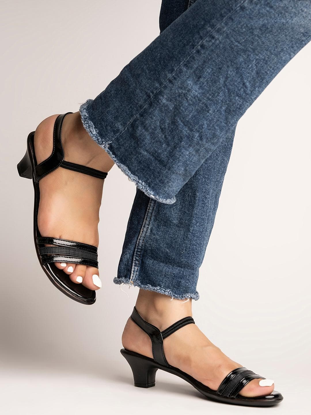 Shoetopia Women Black Solid Heels