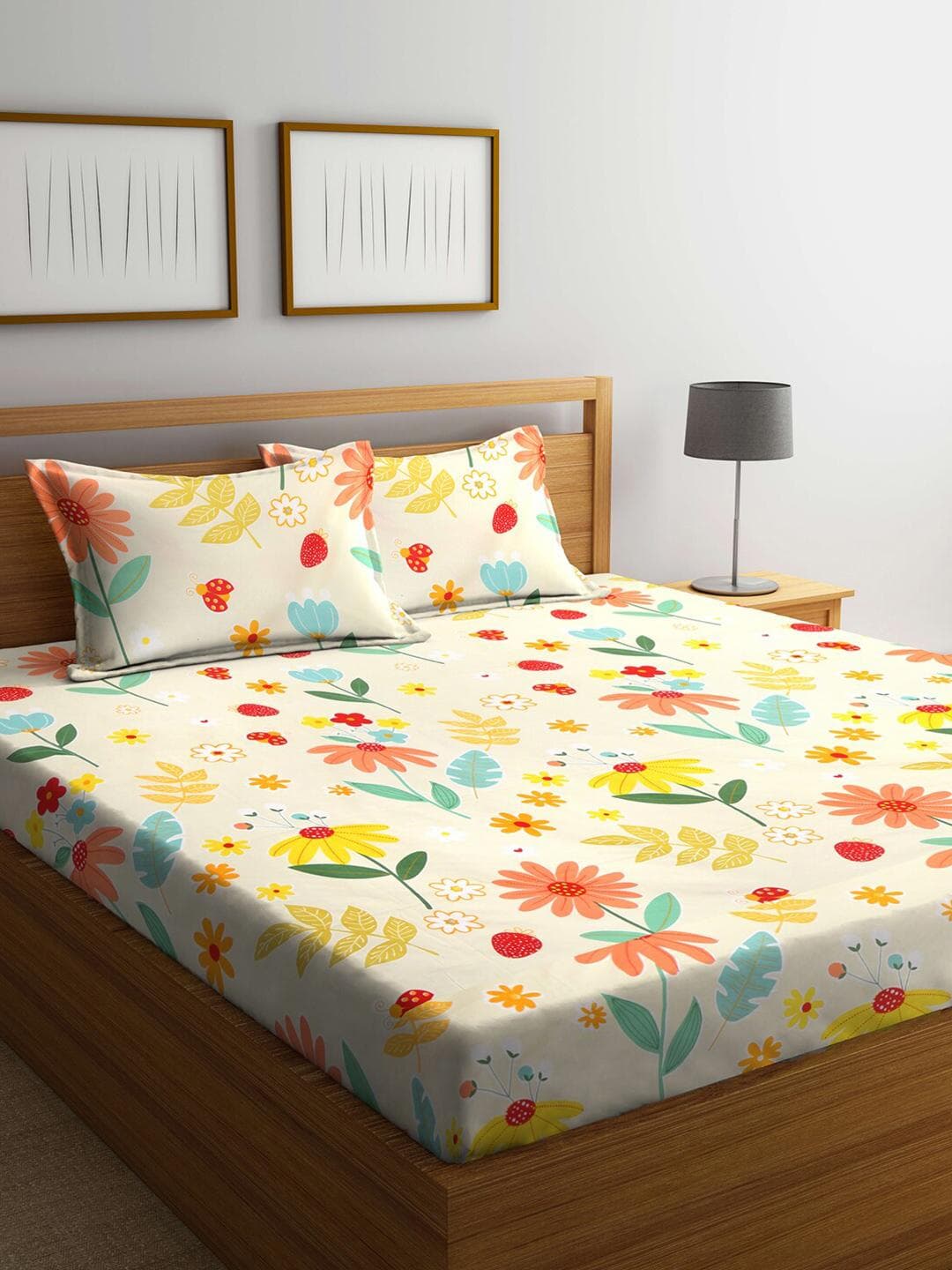 Buy KLOTTHE Yellow Floral Polycotton 300 TC King Fine Bedsheet With 2 Pillow Covers 89 X 98 Inches - - Home for Unisex