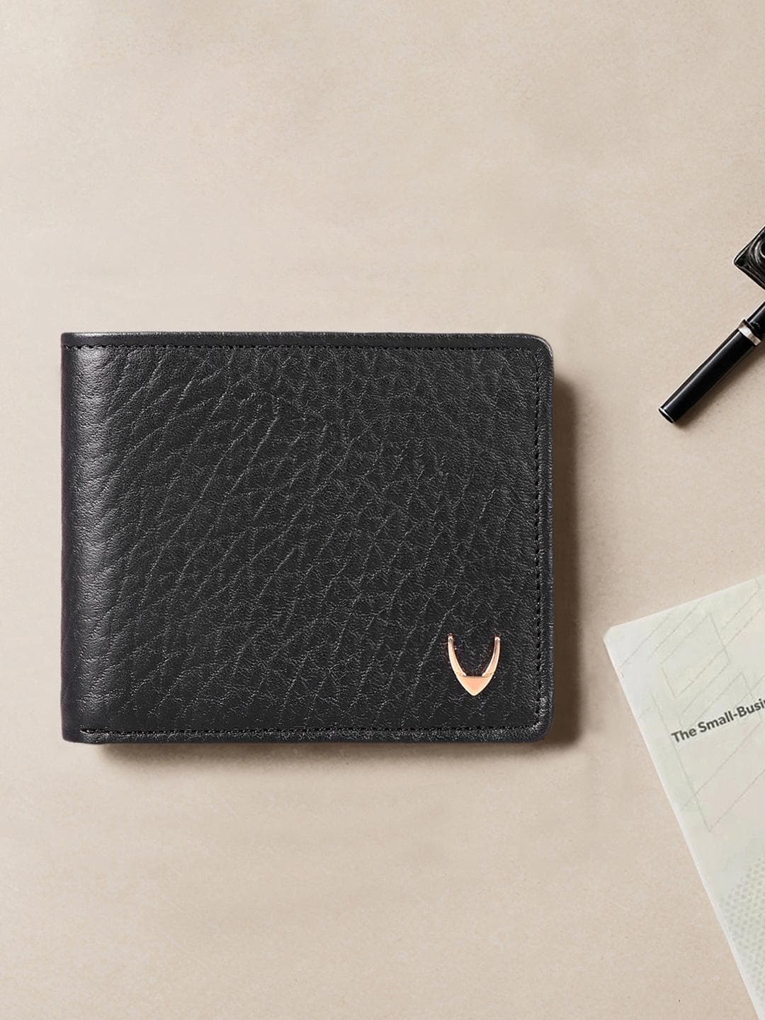 Buy Hidesign Men Black Textured Leather Two Fold Wallet - - Accessories for Men